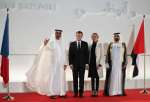 http://www.sudouest.fr/2017/11/08/en-images-brigitte-et-emmanuel-macron-inaugurent-le-louvre-abu-dhabi-3930618-4608.php